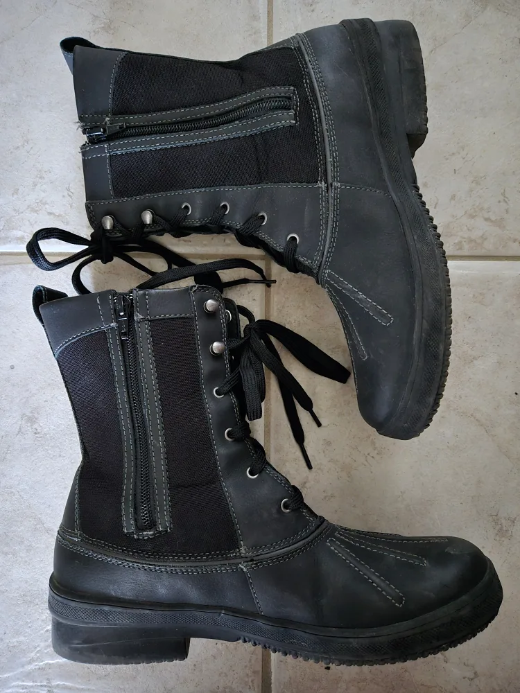 Clarks Collection -  Women's Black Zip Up/Lace-Up Boots - US 9 image indicator(2)