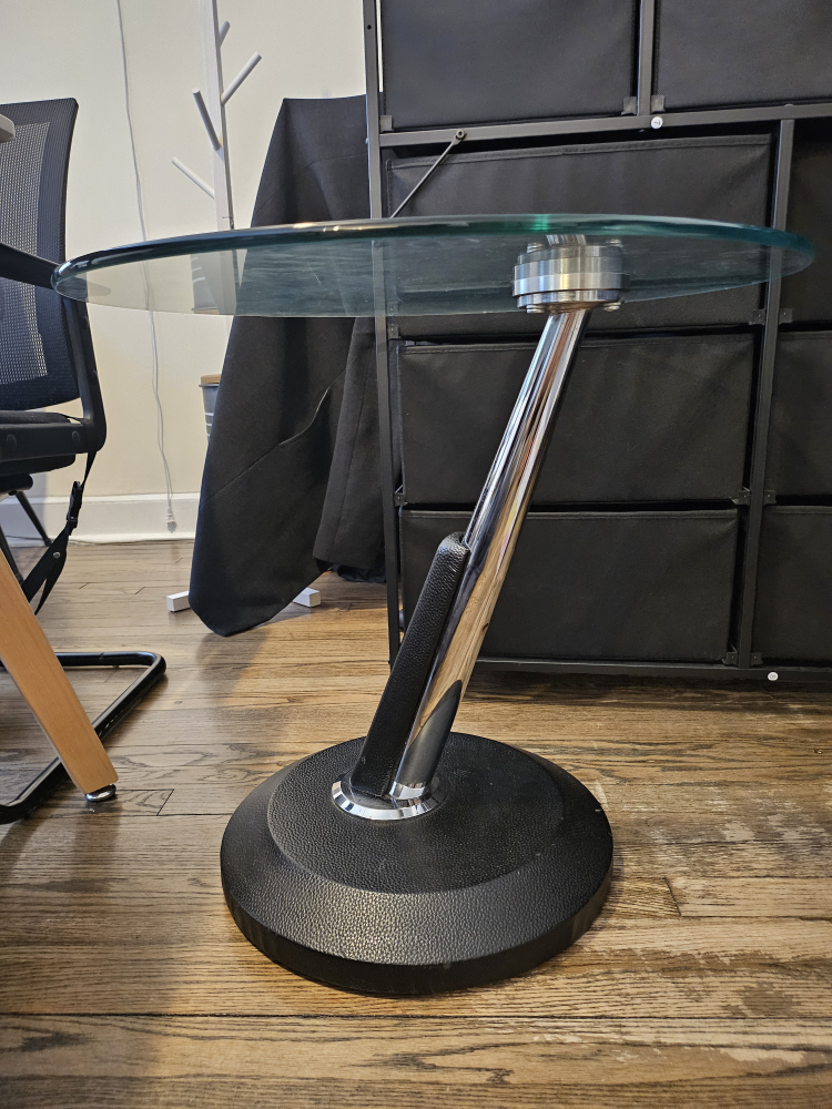 Round Glass Coffee Table - photo 2