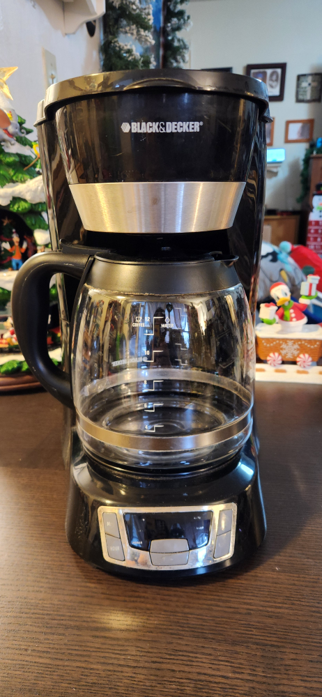 Black & Decker 12-Cup Programmable Coffee Maker