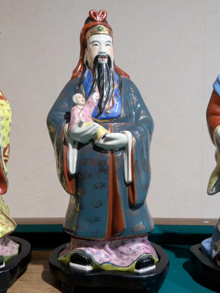 Vintage Large Chinese Statues image indicator(4)