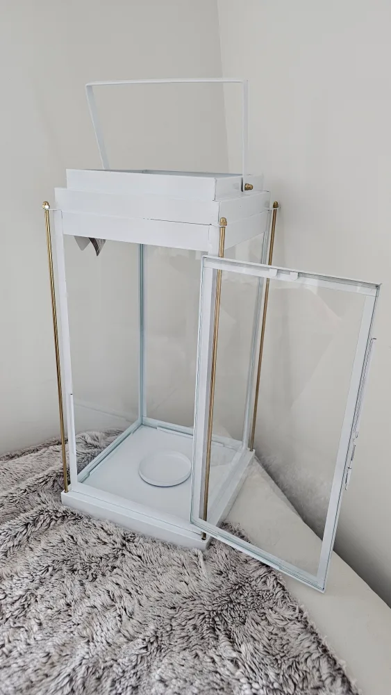 White Metal Lantern with Glass Panels image indicator(2)