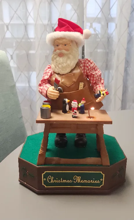 Animated Santa Claus Christmas Decoration image indicator(7)