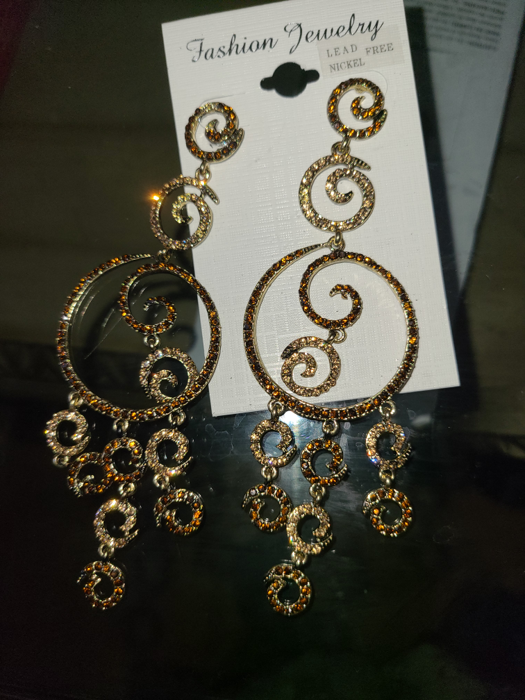 Gold Tone Crystal Dangle Earrings - photo 3