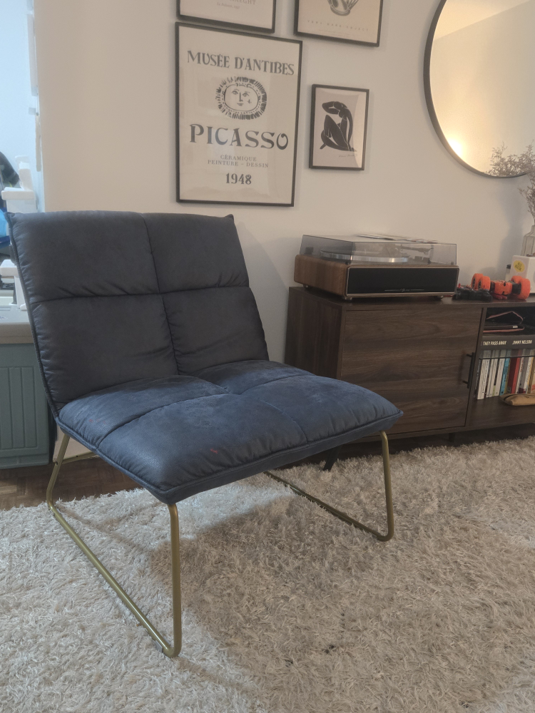 Modern Tufted Accent Chair with Gold Legs