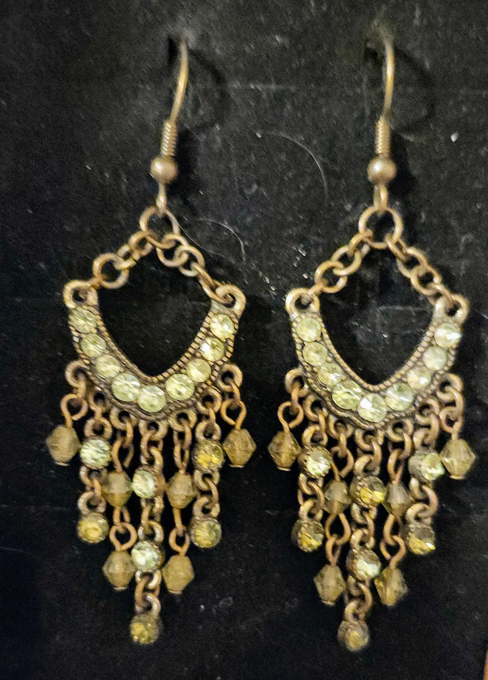 Three Pairs of Dangle Earrings image indicator(2)