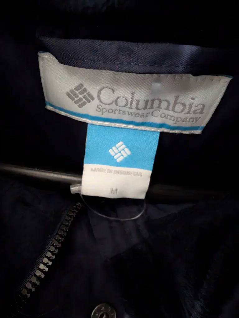 Columbia Women's Size Medium Puffer Jacket image indicator(2)