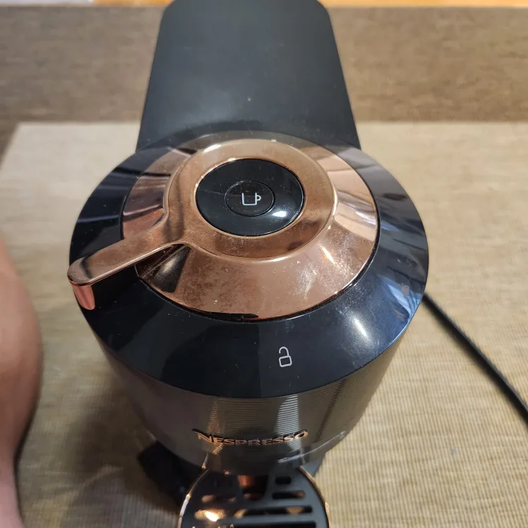 Nespresso Vertuo Next Coffee Machine image indicator(5)