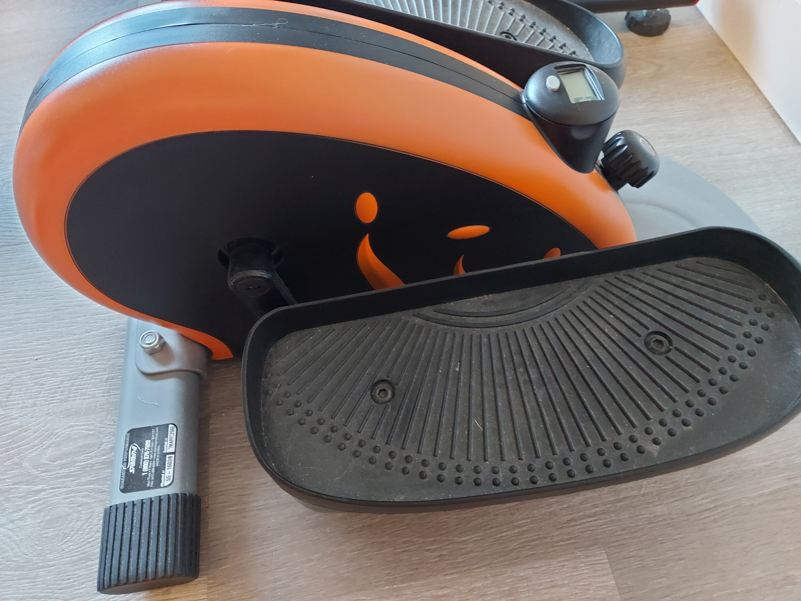 Compact elliptical machine strider - photo 2