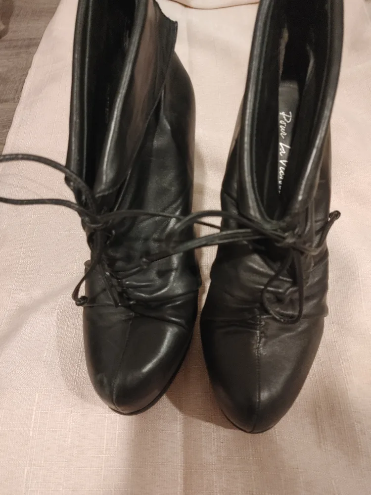 Black Leather Ankle Boots thumbnail