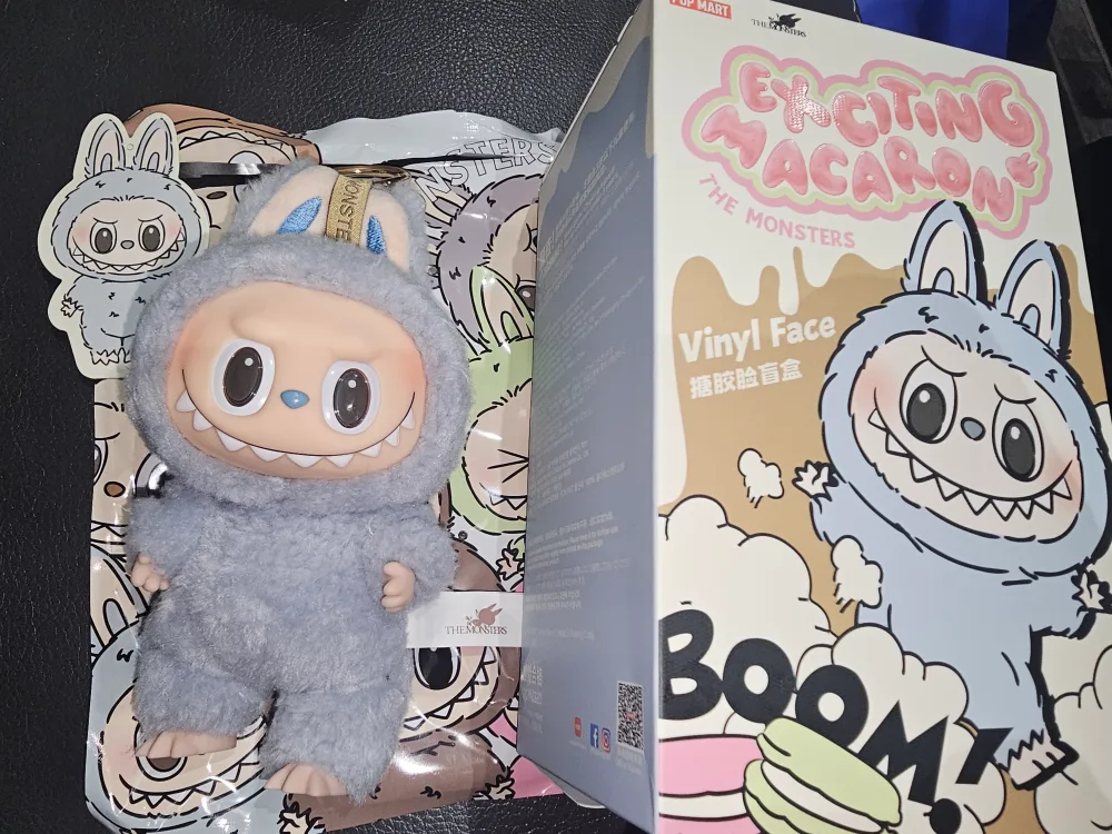 BNOB • POP MART • Labubu Macaron V1 thumbnail