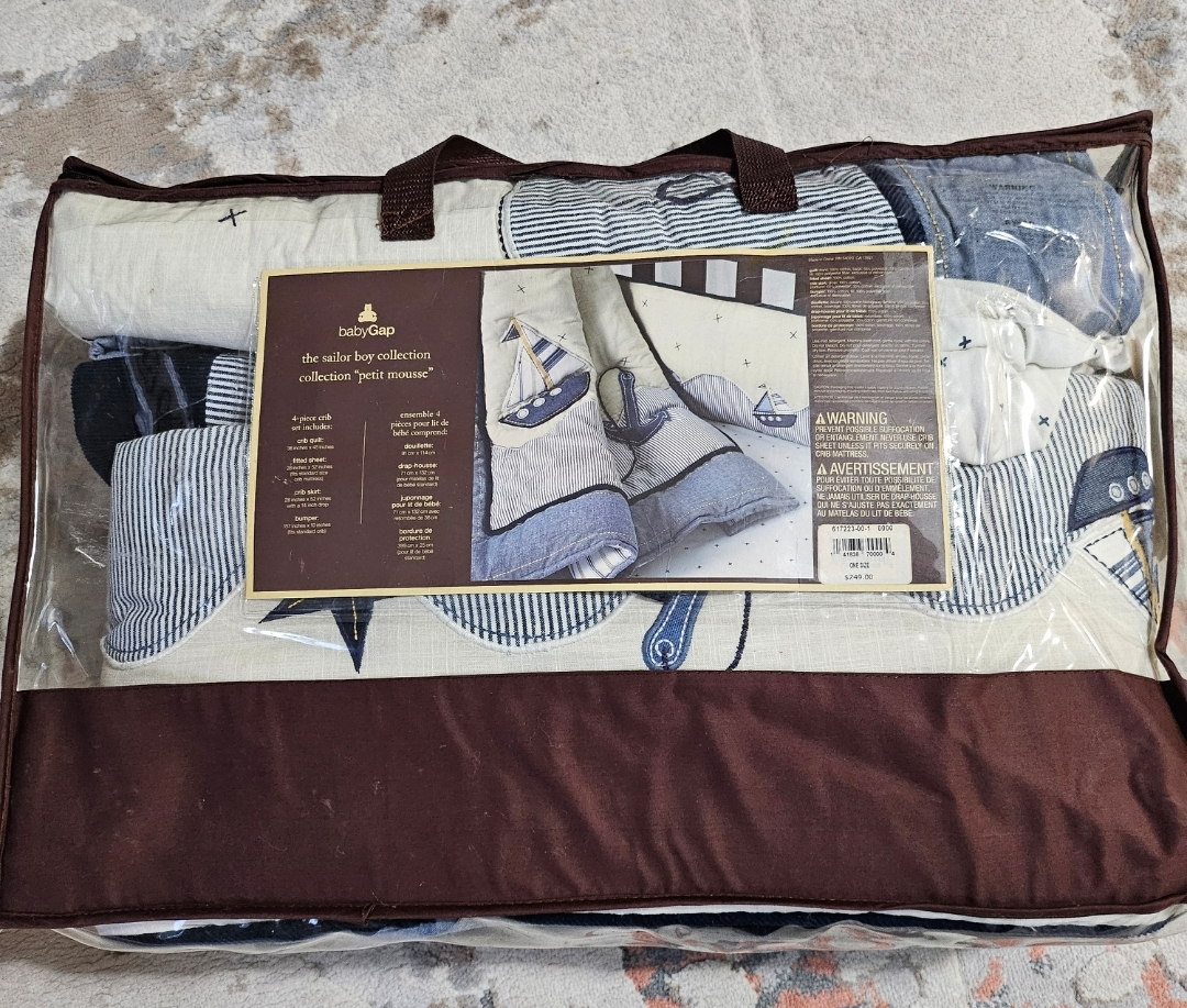 BabyGap Sailor Boy Crib Bedding Set - photo 2