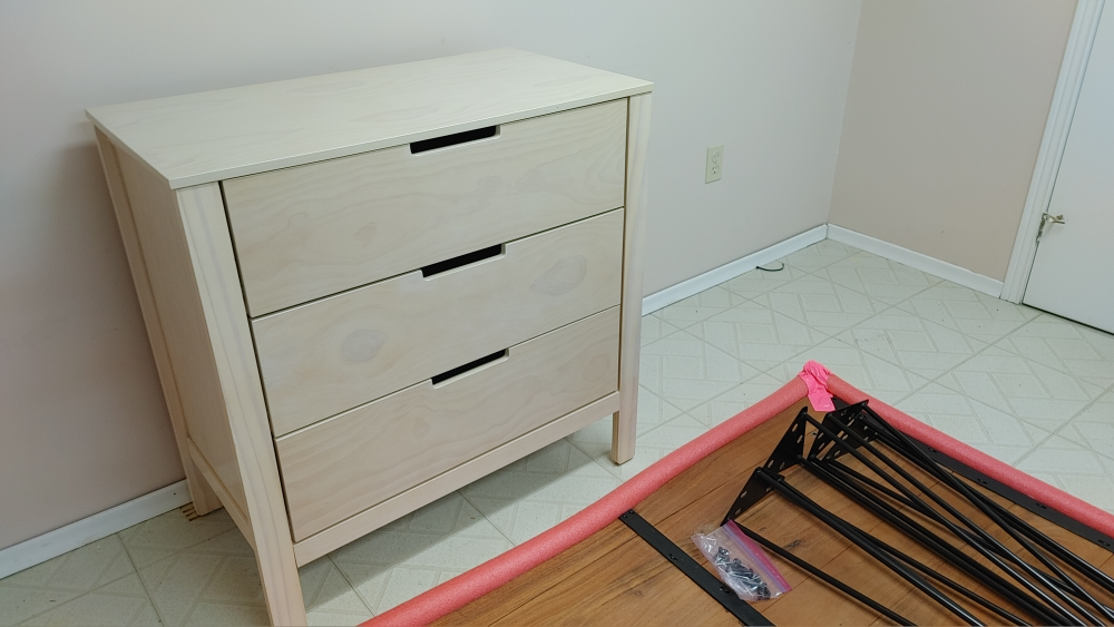 3-Drawer Chest