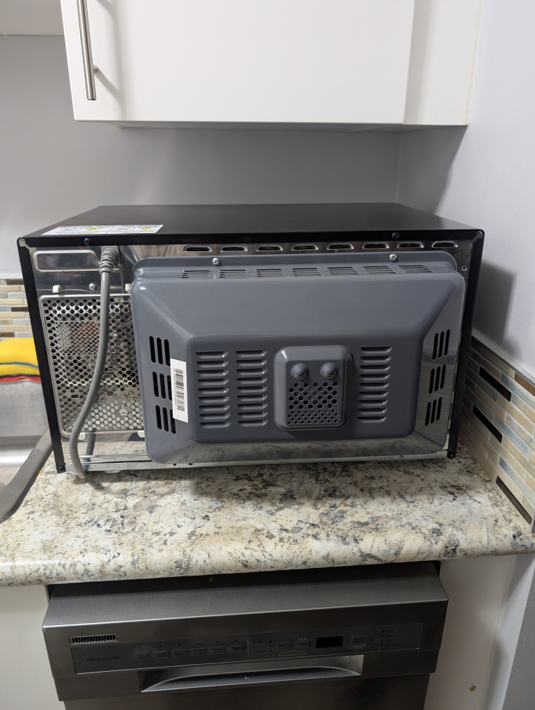 Black + Decker Microwave - photo 5