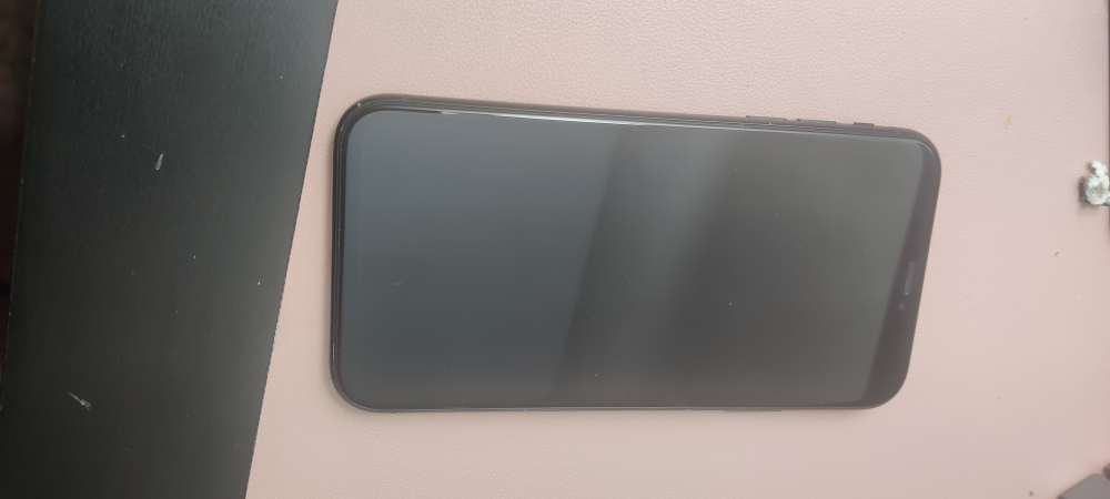 Iphone Xr - photo 3