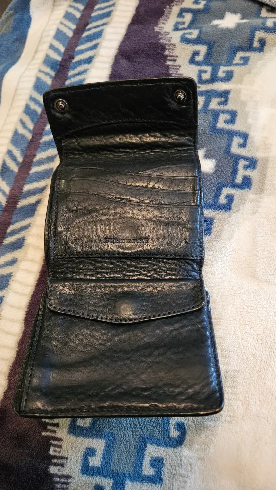 Burberry Leather Wallet image indicator(2)