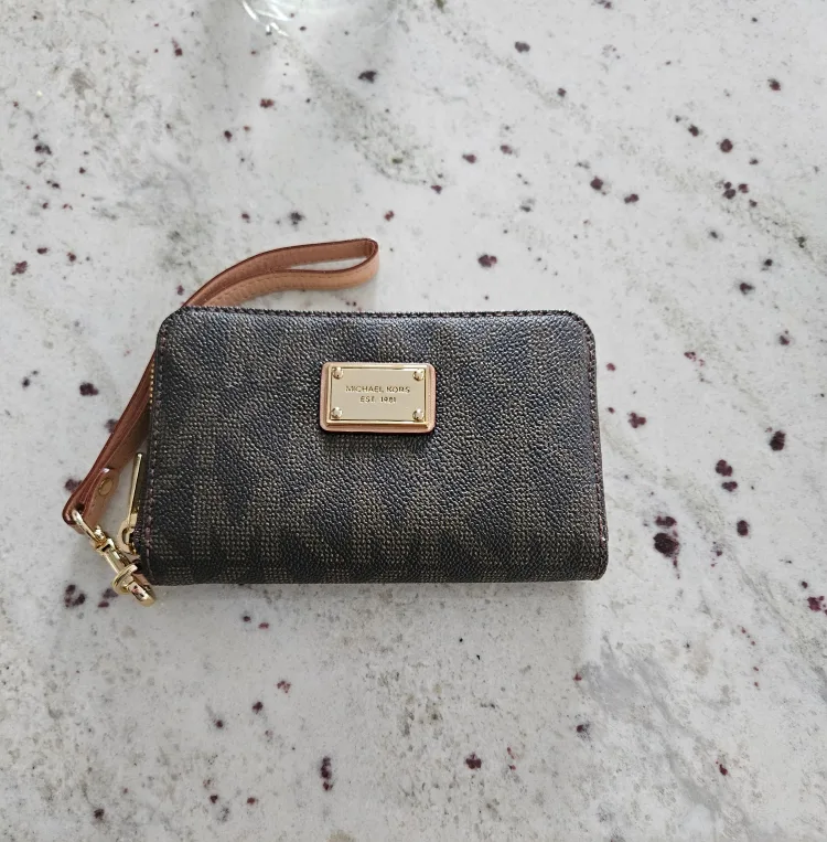 Michael Kors Wristlet Wallet Brown Signature thumbnail