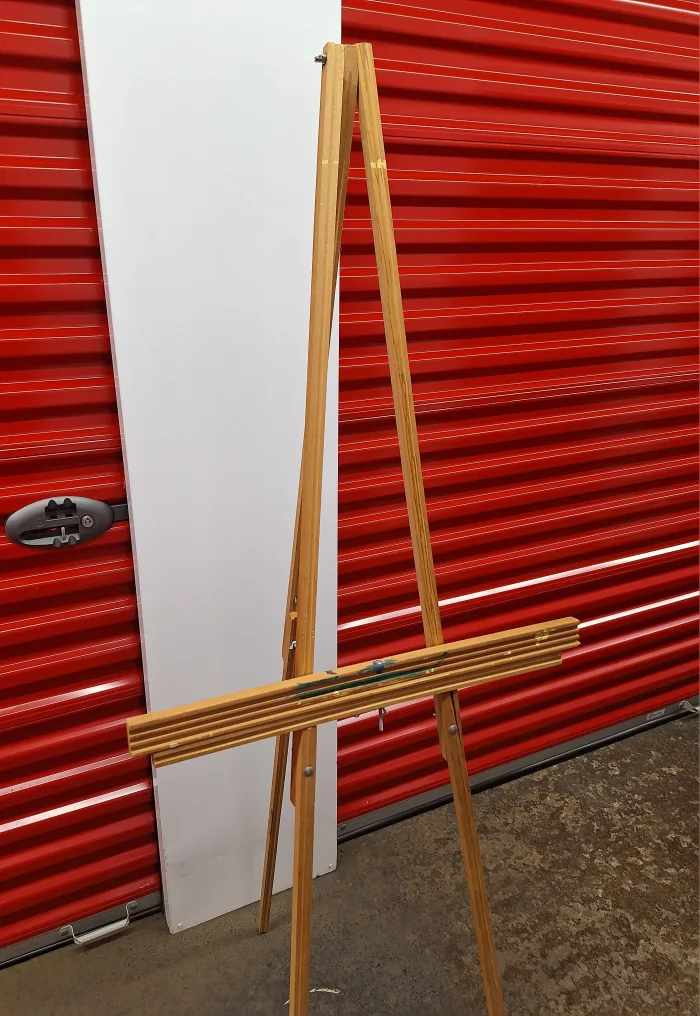 Wooden Folding Easel (for Kit Cat Club rescue) #ThriftyPicks image indicator(2)