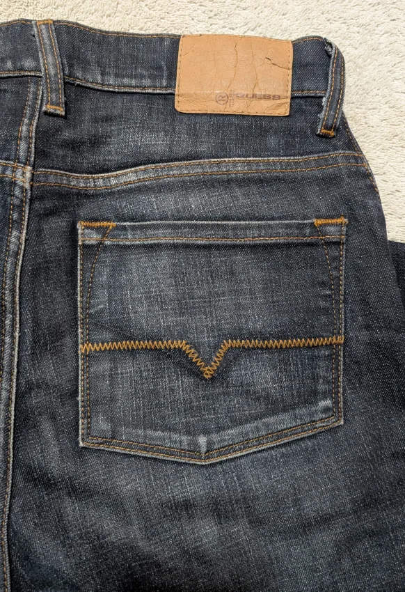 Men's Guess Jeans Size 30 image indicator(3)