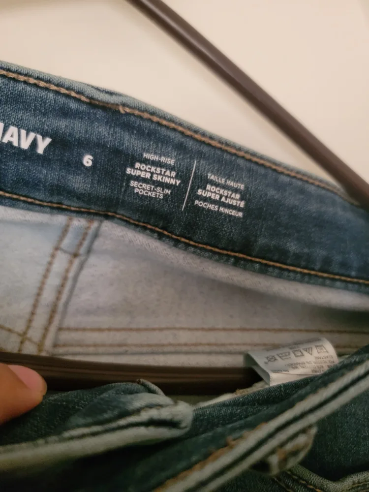 New tagged old navy warm lined jeans for winter image indicator(4)
