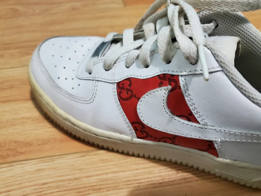 Nike Air Force 1 Custom Gucci Sneakers image indicator(2)