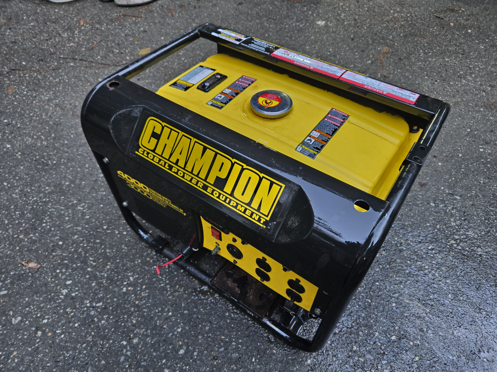 Champion 4000/3000-Watt Portable Generator - photo 3