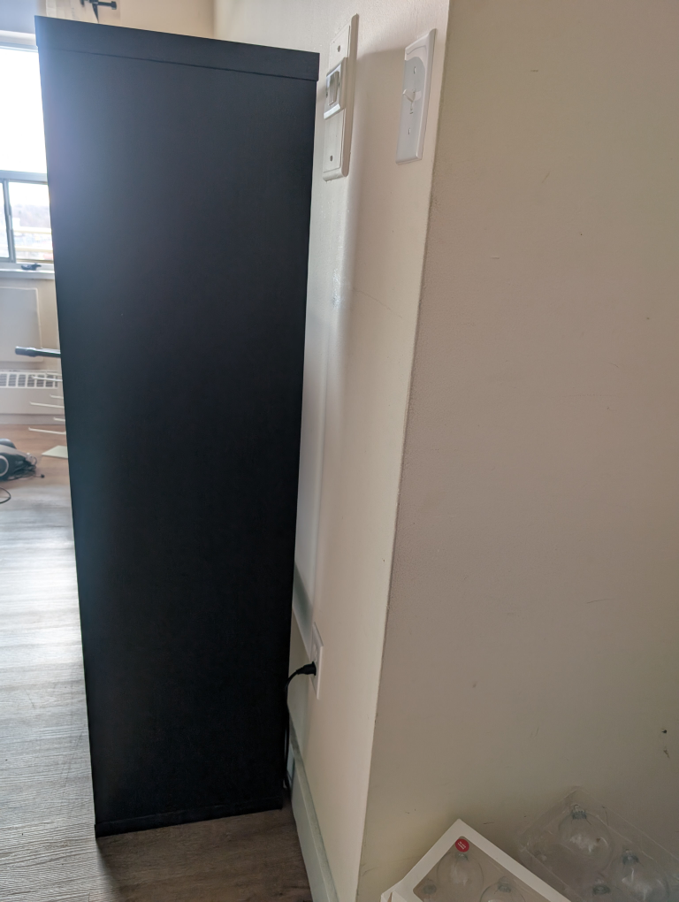 IKEA tv stand - photo 4