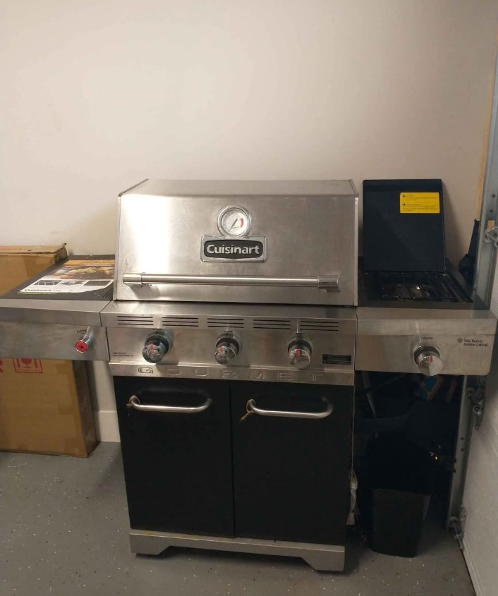 Cuisinart Gourmet 3 Burner Propane Gas Grill(bbq) - photo 2