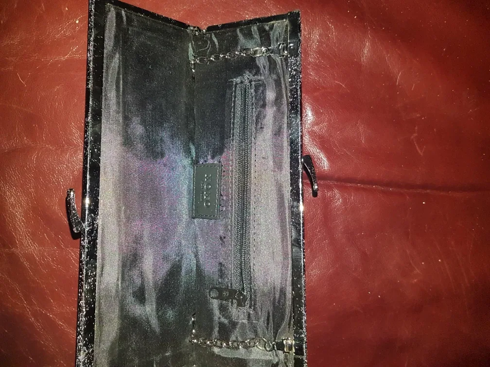 💚 Black jeweled evening clutch image indicator(2)