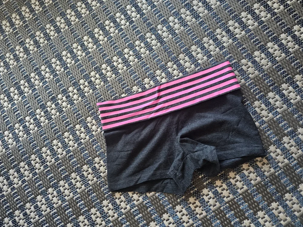 Lululemon-victoria's image indicator(10)