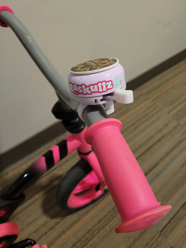 Little Tikes 12 inch Balance Bike image indicator(5)