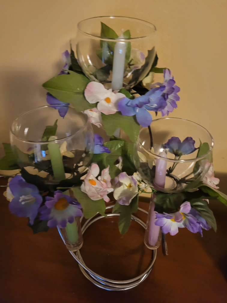 Triple Votive Candle Holder with Floral Accents - photo 3