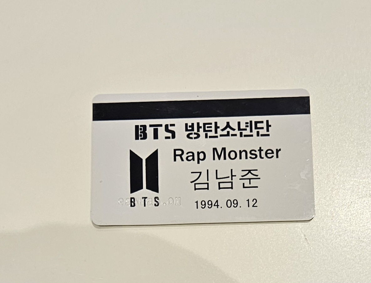 BTS RM K-pop Photocard - photo 2