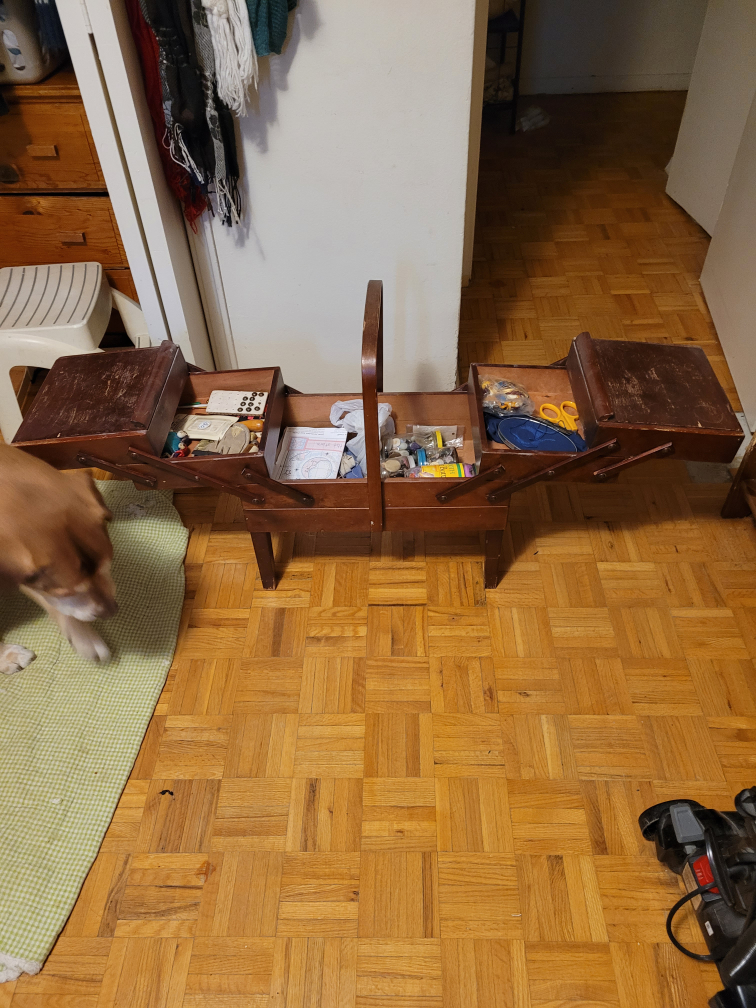 Vintage Wooden Sewing Box with Drawers🏈 - photo 2
