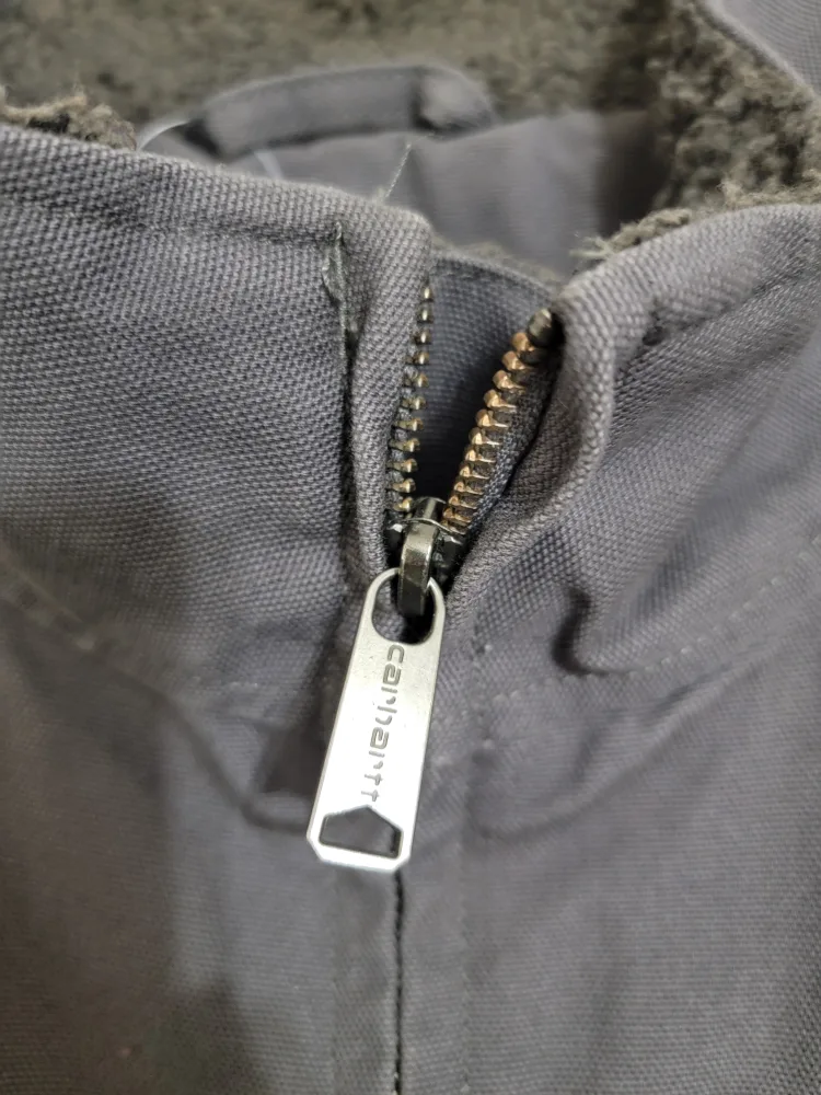 Carhartt Men's 3XL Insulated Vest image indicator(2)