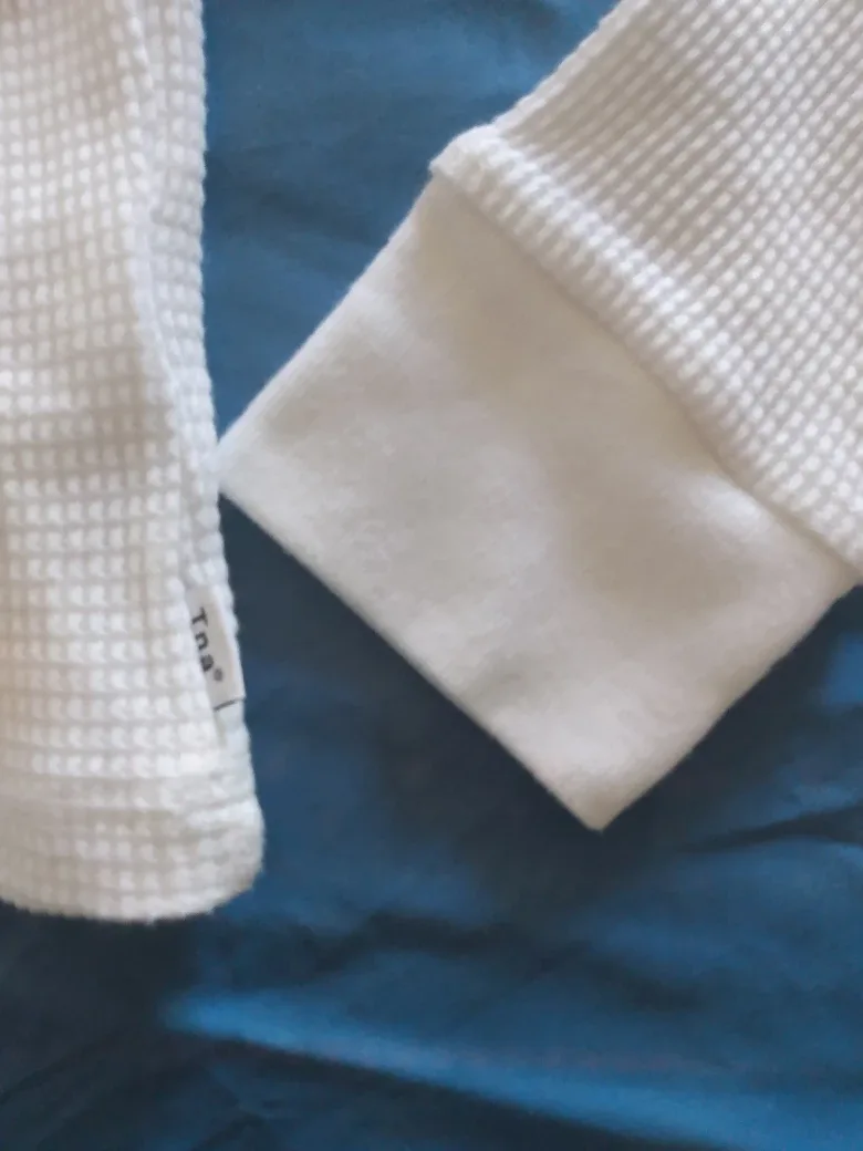 TNA Aritzia Waffle Knit Top - White - Size Medium image indicator(3)