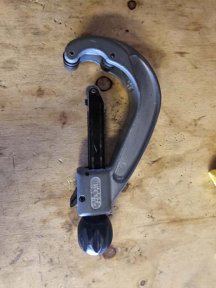 RIDGID 1 1/2 Inch Pipe Cutter