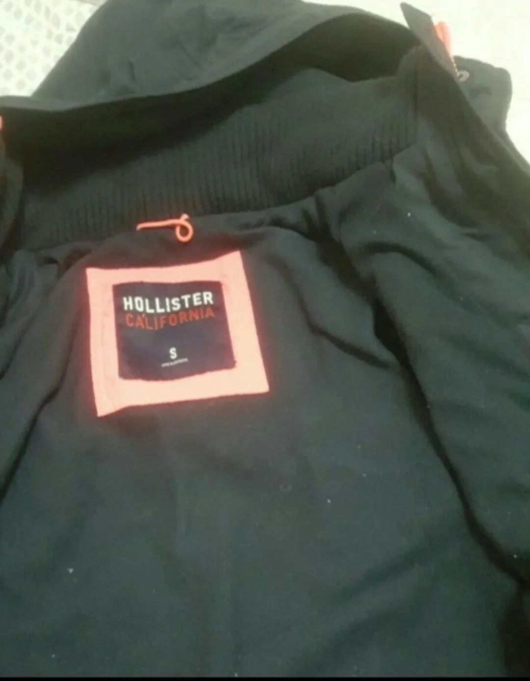 Hollister women's jacket image indicator(3)