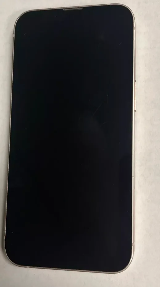 iPhone 13-Unlocked-excellent condition like new image indicator(2)