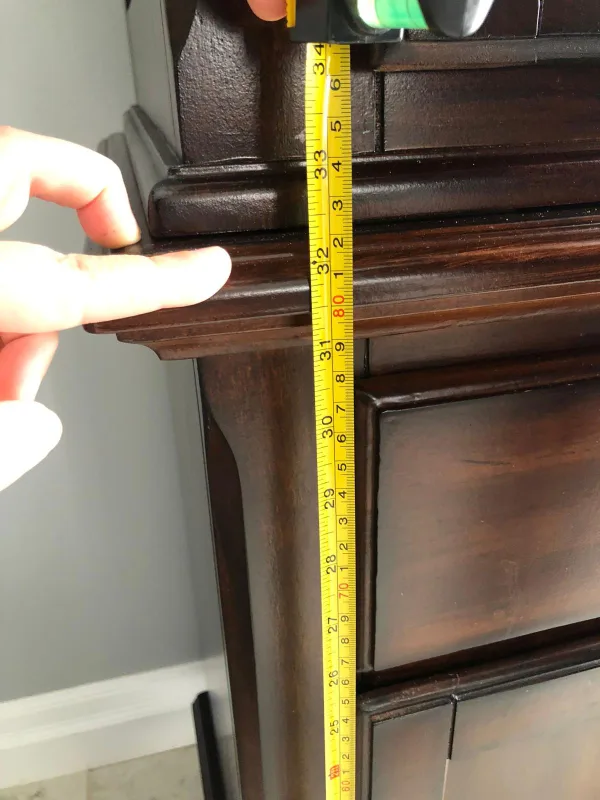 Beautiful Dark Brown Wooden China Cabinet image indicator(4)