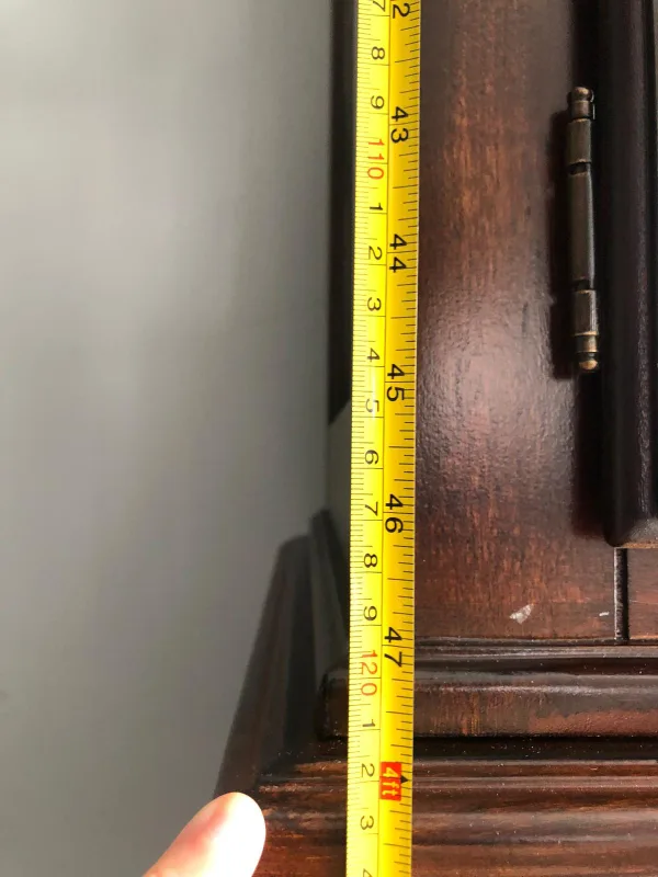 Beautiful Dark Brown Wooden China Cabinet image indicator(7)