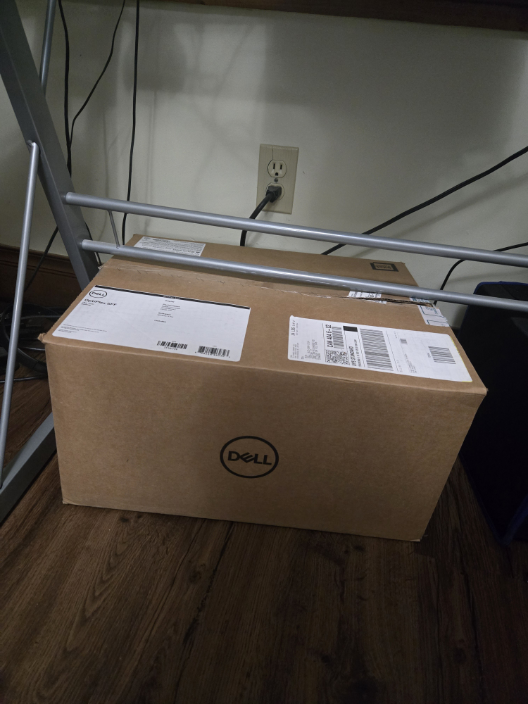 Desktop, Dell Optiplex Small Form Factor Plus 7010, NEW - photo 3