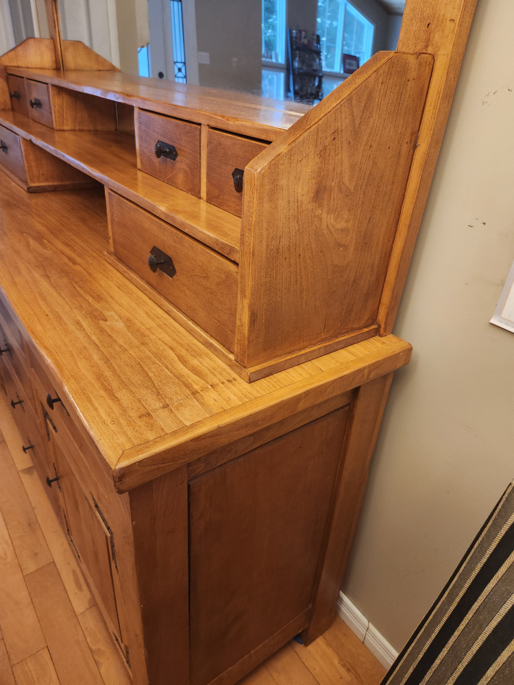 Handcrafted solid wood sideboard and hutch - photo 2
