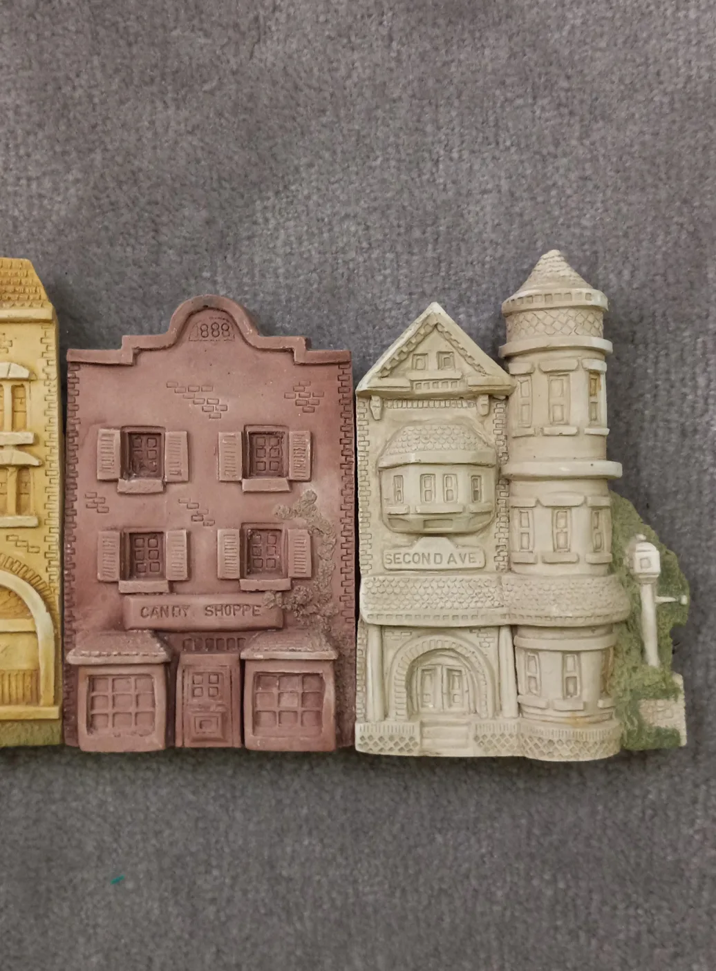 Victorian houses wall hanging image indicator(3)