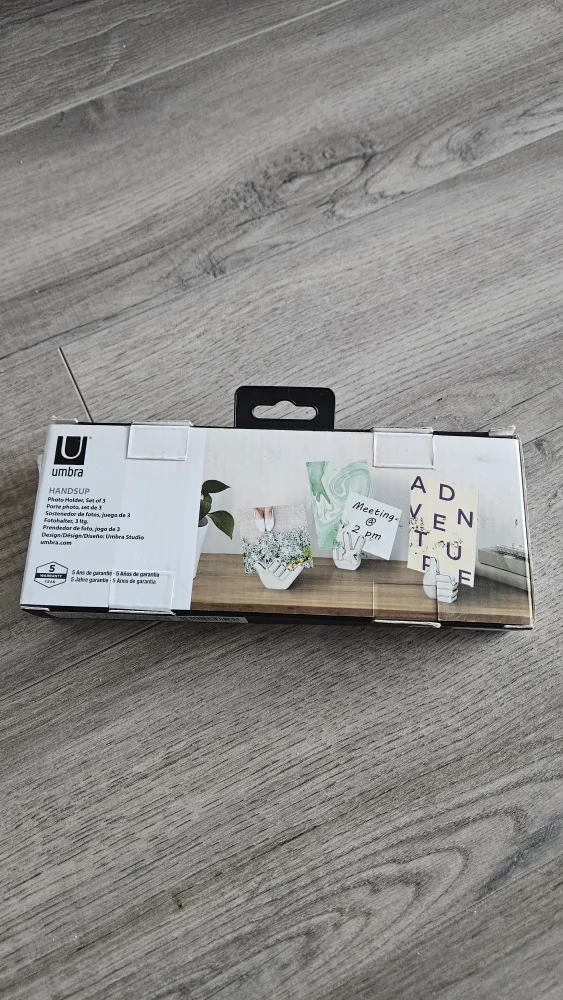 Umbra HandSup Photo Holders - Set of 3 image indicator(5)