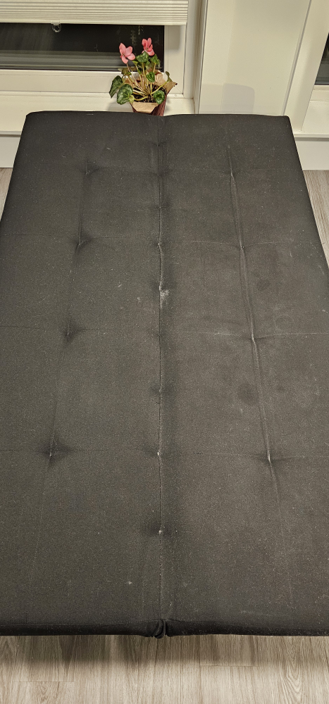 Black futon couch/ bed - photo 2