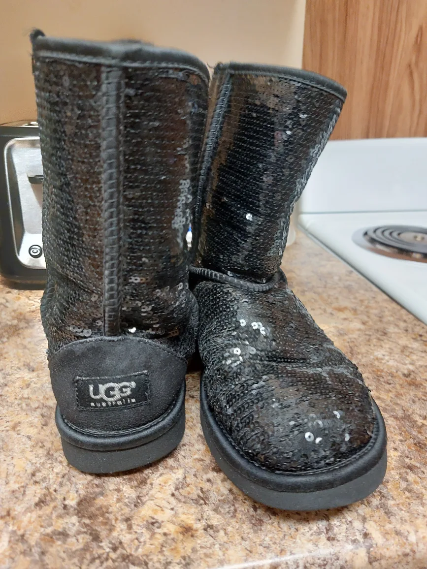 UGG Black Sequin Mini Bailey Boots thumbnail