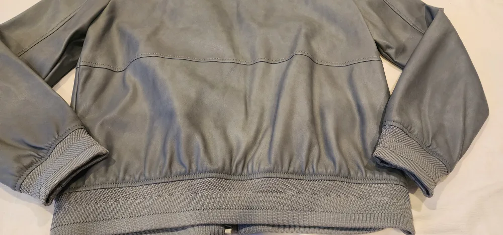 Zara Man Grey Leather(poliester) Bomber Jacket - Size L image indicator(9)