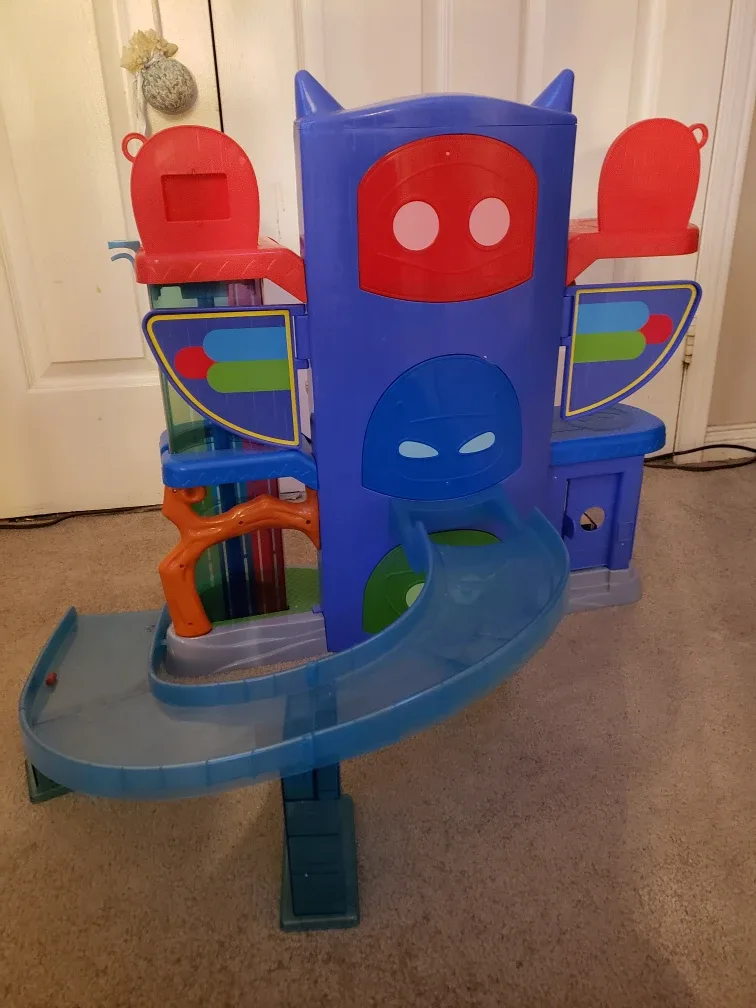 PJ Masks Headquarters Playset image indicator(2)