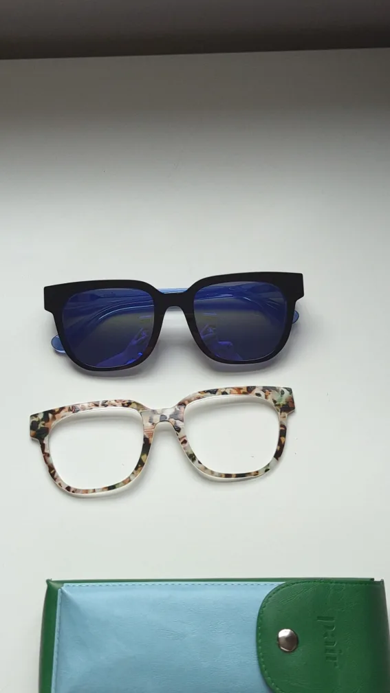 *prescription* Pair Eyewear The Murphy with two toppers image indicator(4)