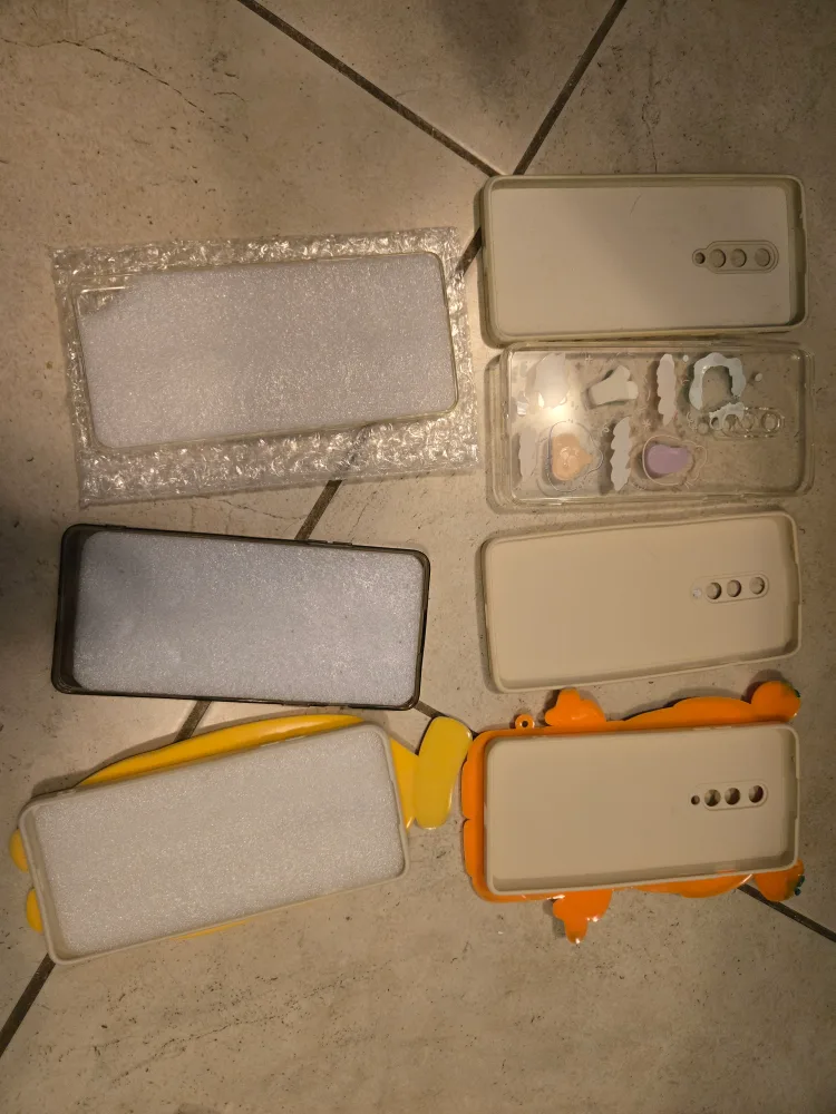 #freecycle Bulk Lot of 7 Cute Phone Cases for OnePlus 7 Phone image indicator(2)